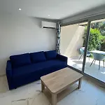 Apartment T2 Face Santa Lucia, Terrasse, Clim Et Wifi