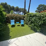 Apartment T2 Face Santa Lucia, Terrasse, Clim Et Wifi Saint-Raphaël